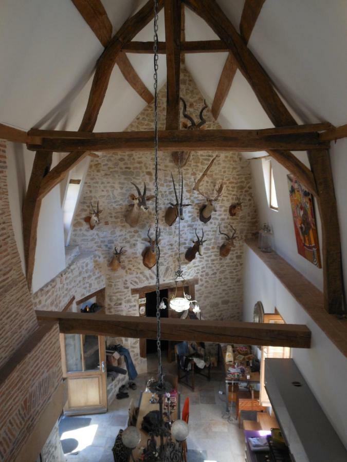 Les Chambres De La Basilique Neuvy-Saint-Sépulchre Exteriér fotografie